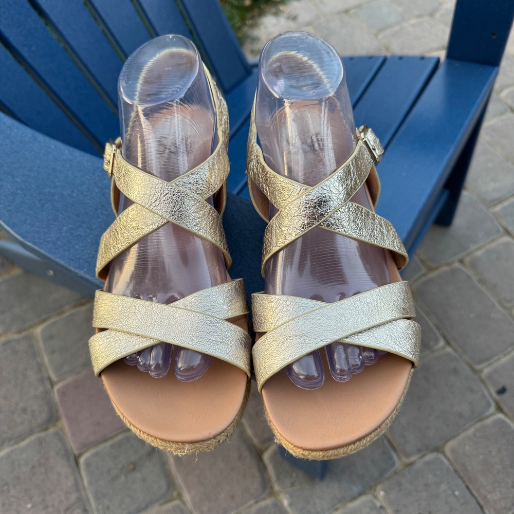 Sofft SF0030508 Metallic Gold Leather Platform Wedge Sandals Womens 8.5M